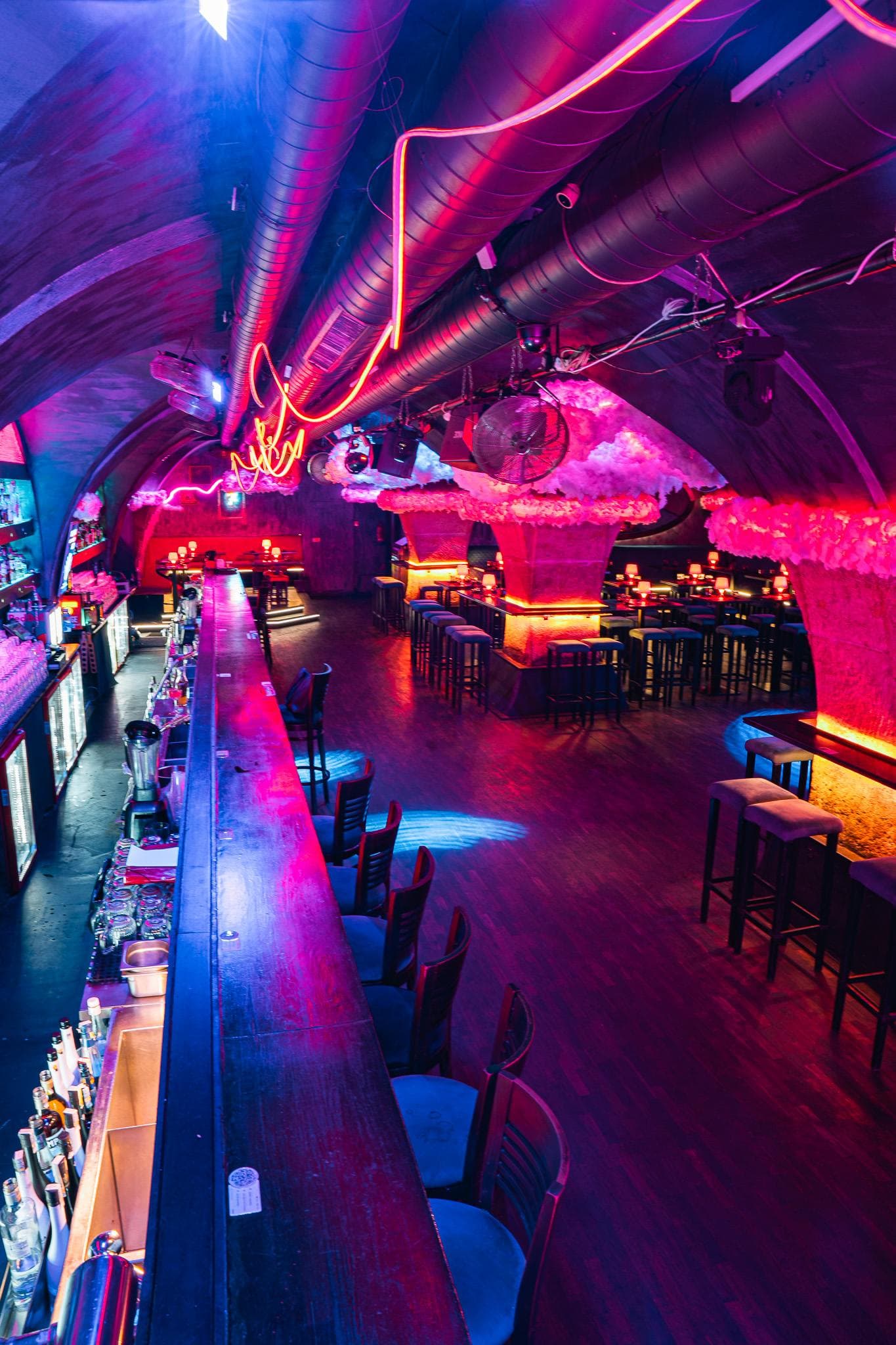 View along the bar counter into the depth of the room